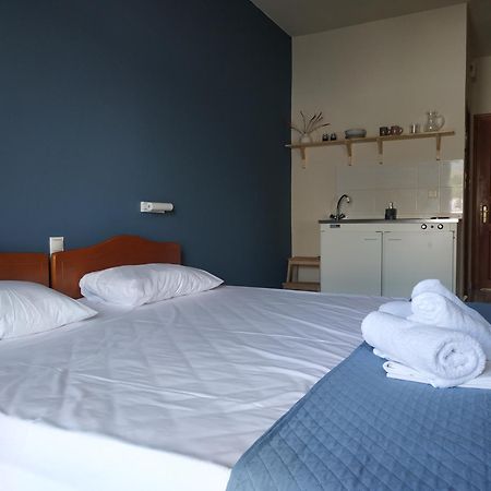 Apartments By Evita'S Resort Poros Town ภายนอก รูปภาพ