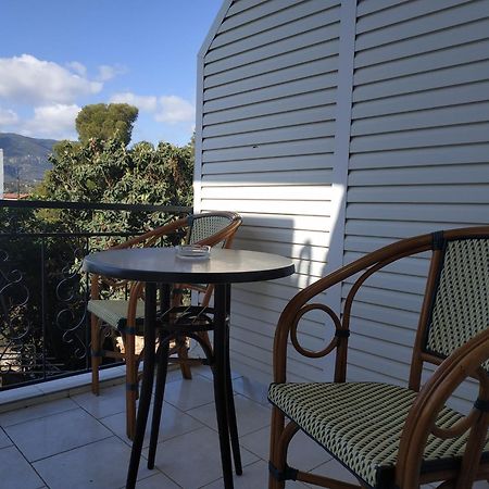 Apartments By Evita'S Resort Poros Town ภายนอก รูปภาพ