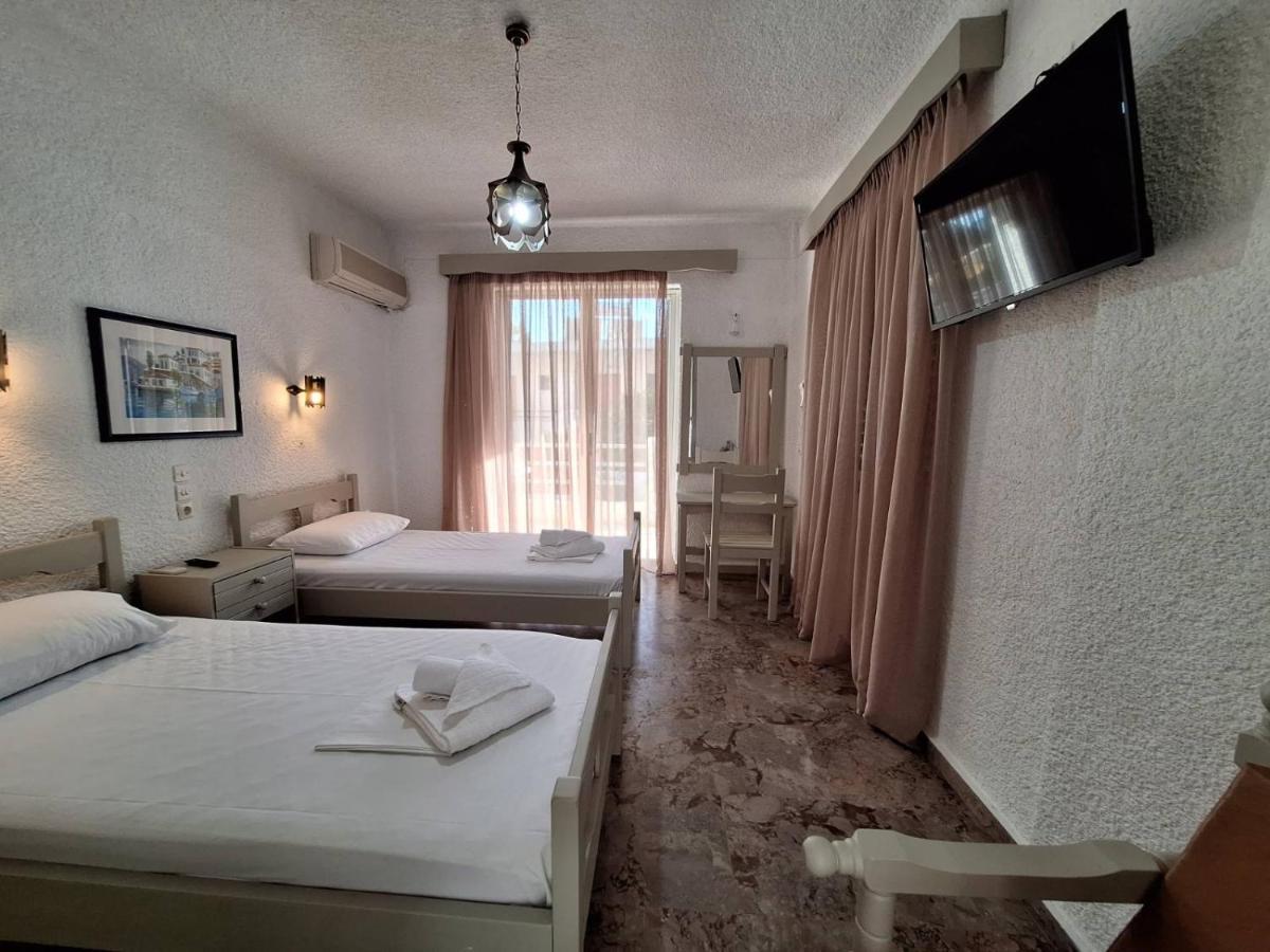 Apartments By Evita'S Resort Poros Town ภายนอก รูปภาพ