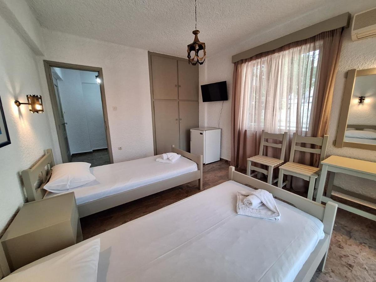 Apartments By Evita'S Resort Poros Town ภายนอก รูปภาพ